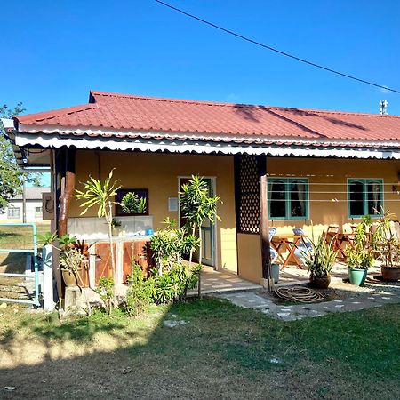 פנתאי צנאנג Soluna Guest House מראה חיצוני תמונה