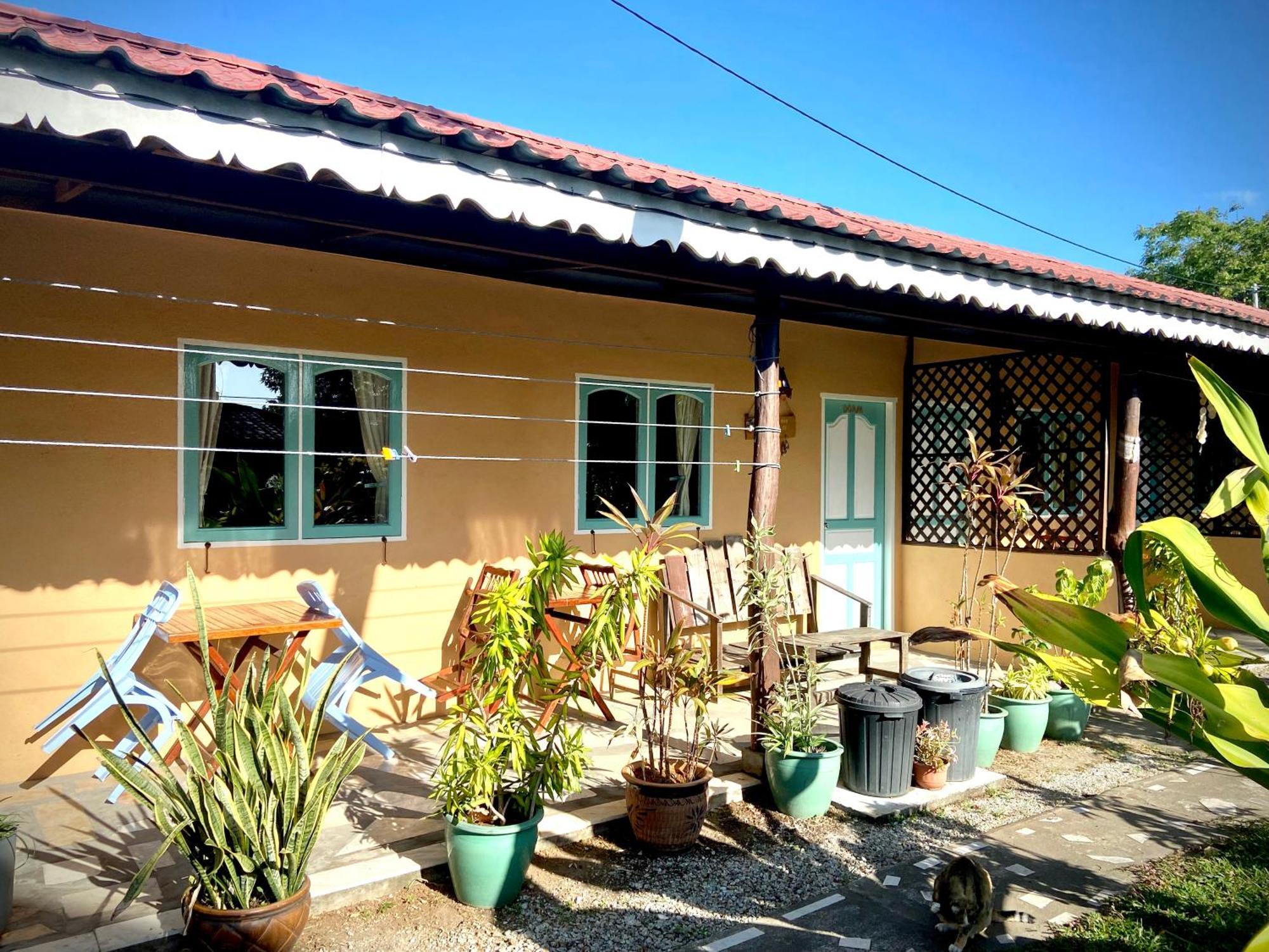 פנתאי צנאנג Soluna Guest House מראה חיצוני תמונה