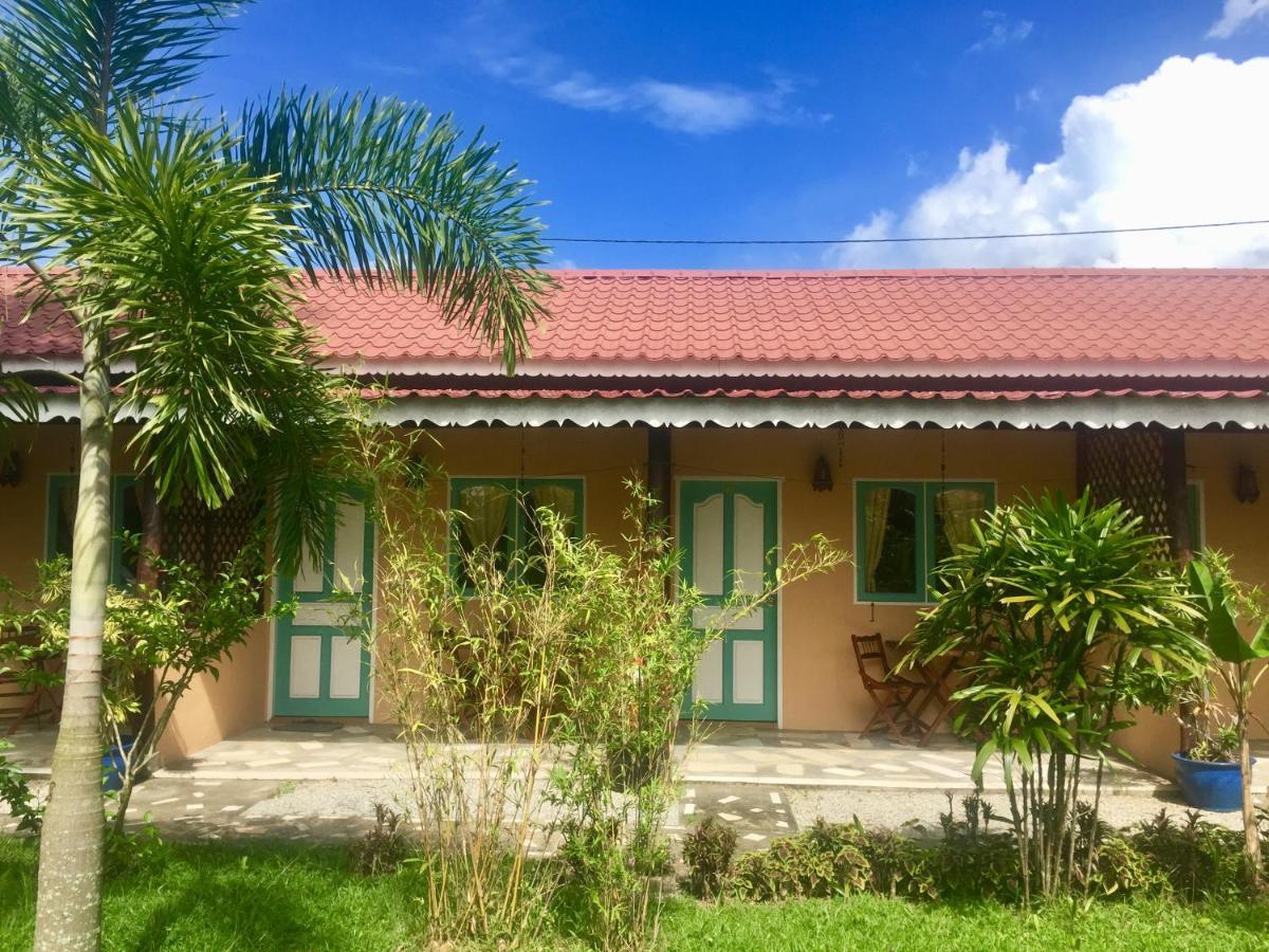 פנתאי צנאנג Soluna Guest House מראה חיצוני תמונה
